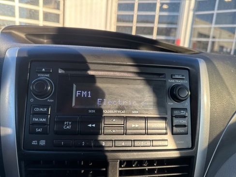 Used 2013 Subaru Forester 2.5X image 17