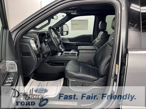 New 2025 Ford F350 Platinum w/ FX4 Off-Road Package image 30