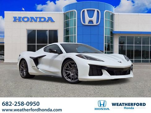 Used 2024 Chevrolet Corvette Z06 w/ Battery Protection Package RWD image 1