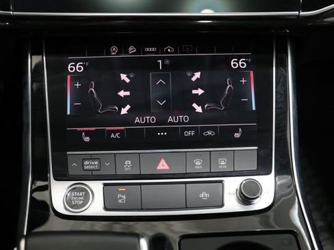 Used 2022 Audi Q7 3.0T Premium w/ Convenience Package AWD/4WD image 31