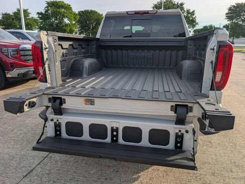 New 2026 GMC Sierra 1500 Denali AWD/4WD image 6