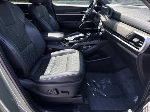 Used 2023 Kia Telluride EX X-Line AWD/4WD image 25