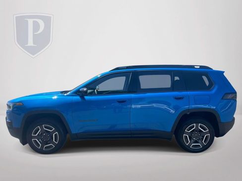 New 2026 Jeep Cherokee Laredo AWD/4WD image 5