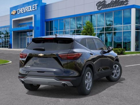 New 2026 Chevrolet Blazer LT FWD image 5