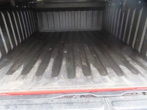 Used 2022 RAM 1500 Laramie AWD/4WD image 14