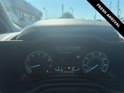 Used 2022 Ford Transit Connect XLT FWD image 15