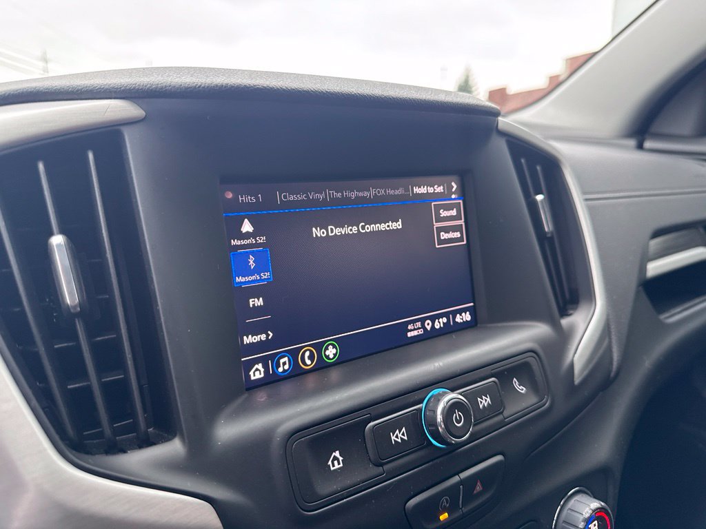Used 2024 GMC Terrain SLE w/ Driver Convenience Package FWD image 19