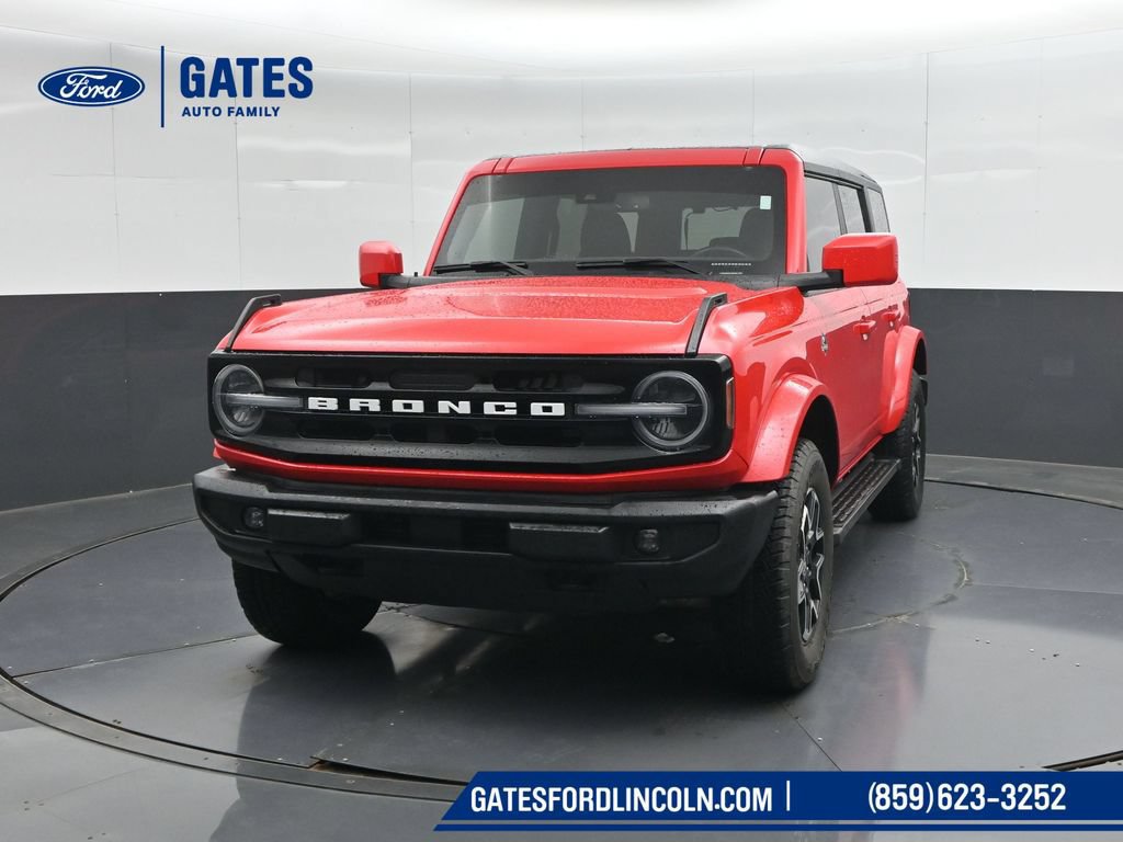 Used 2023 Ford Bronco Outer Banks AWD/4WD image 5