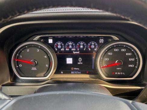 Used 2020 Chevrolet Silverado 2500 LTZ w/ LTZ Premium Package image 33