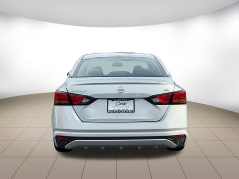 Used 2022 Nissan Altima 2.5 SV image 6