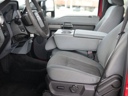 Used 2011 Ford F250 XLT w/ XLT Interior Pkg image 10