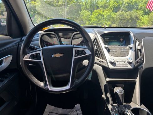 Used 2016 Chevrolet Equinox LT w/ Convenience Package FWD image 11