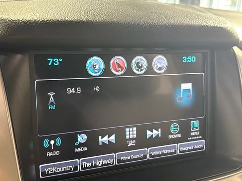 Used 2020 Chevrolet Tahoe LT w/ Luxury Package AWD/4WD image 19