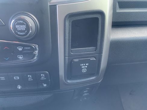 Used 2017 RAM 2500 Big Horn w/ Sport Appearance Group AWD/4WD image 22