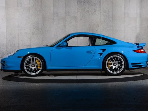 Used 2011 Porsche 911 Turbo S AWD/4WD image 7