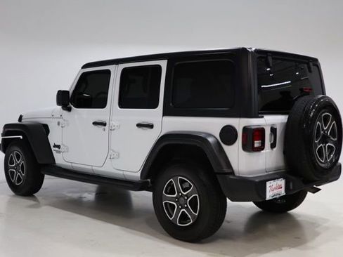 Used 2021 Jeep Wrangler Unlimited Sport image 6