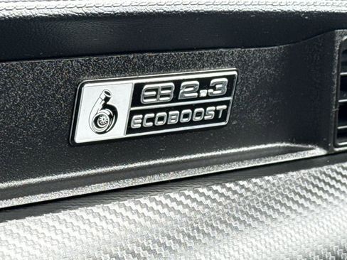 Used 2019 Ford Mustang Coupe RWD image 26