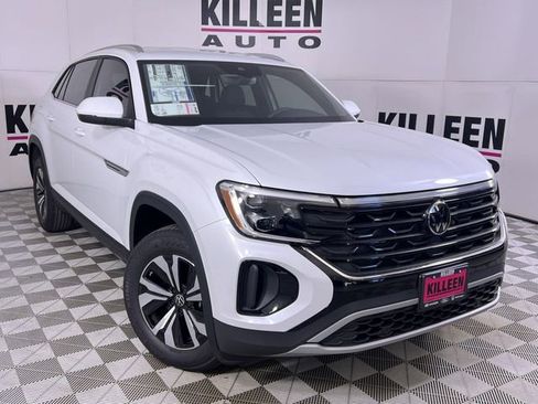 New 2026 Volkswagen Atlas Cross Sport SE FWD image 1
