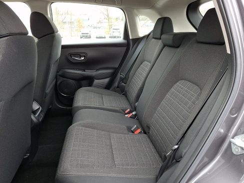 Certified 2023 Honda HR-V LX image 10