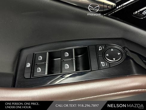 Used 2024 MAZDA CX-30 AWD 2.5 S w/ Premium Package image 22