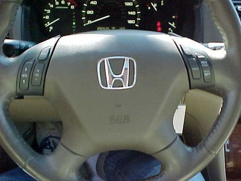 Used 2006 Honda Accord EX-L image 30