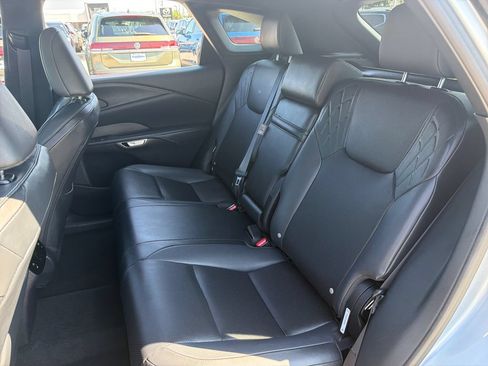 Used 2025 Lexus RX 350 FWD w/ Technology Package image 21