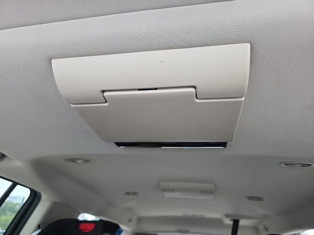 Used 2020 GMC Yukon XL SLT w/ Open Road Package RWD image 19