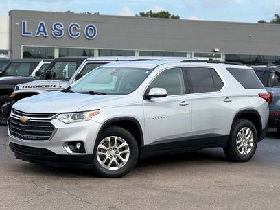 Used 2021 Chevrolet Traverse LT