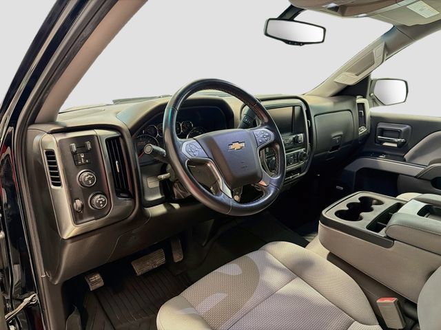 Used 2018 Chevrolet Silverado 1500 LT w/ All Star Edition AWD/4WD image 9