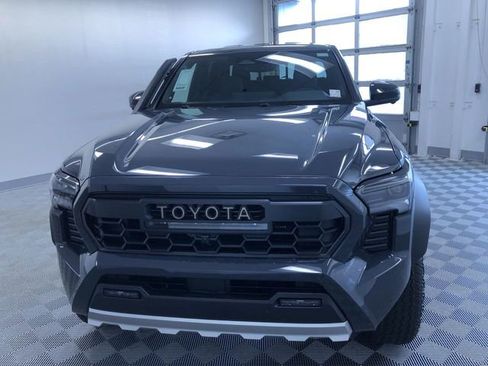 New 2026 Toyota Tacoma 4x4 Double Cab Hybrid image 8