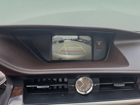 Used 2017 Lexus ES 350 image 19