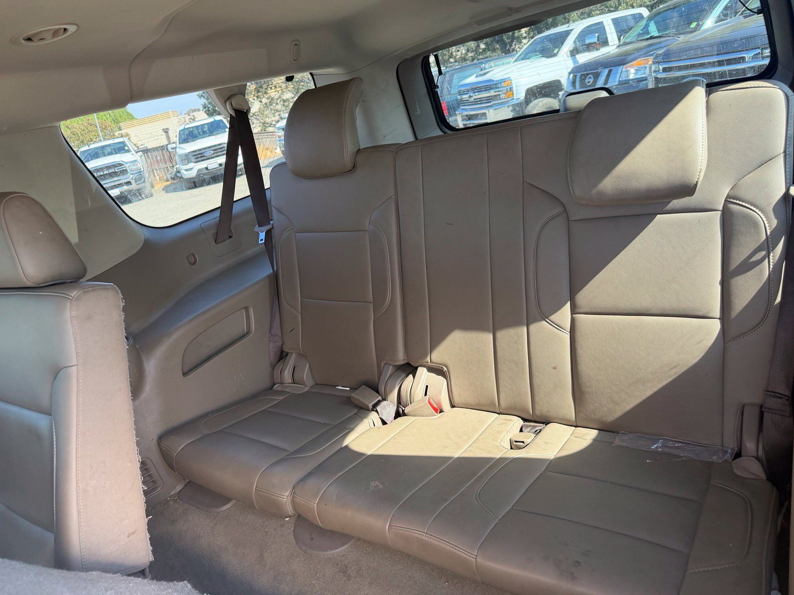 Used 2018 Chevrolet Suburban LT AWD/4WD image 13