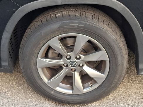 Used 2018 Lexus RX 350 AWD w/ Premium Package image 3
