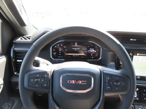 New 2026 GMC Sierra 1500 AT4 w/ AT4 Premium Package AWD/4WD image 21