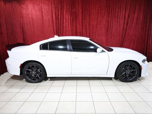 Used 2022 Dodge Charger GT RWD image 8