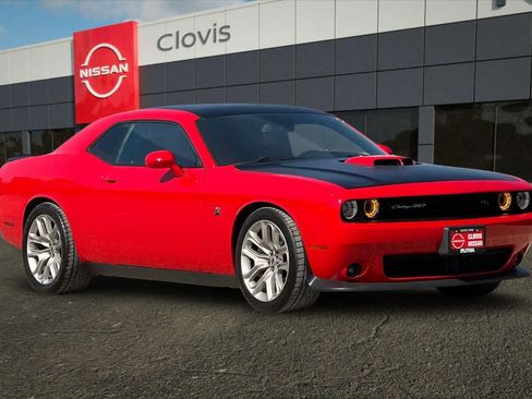 Used 2020 Dodge Challenger R/T Scat Pack RWD image 10