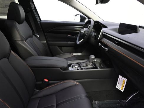 New 2026 MAZDA CX-50 AWD 2.5 Hybrid w/ Weather Package image 16