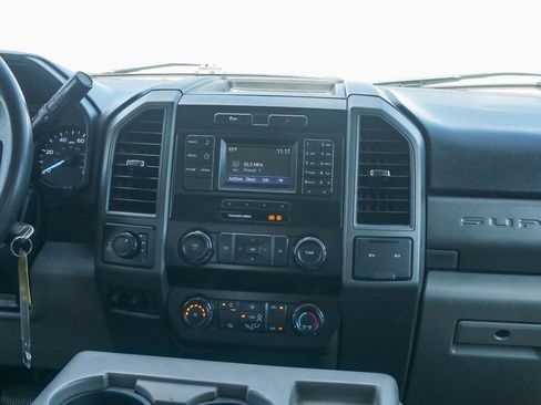 Used 2019 Ford F350 XL w/ Power Equipment Group AWD/4WD image 12