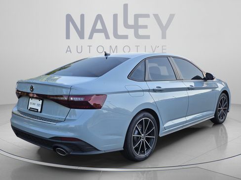 Used 2026 Volkswagen Jetta GLI Autobahn FWD image 5