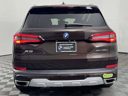 Used 2023 BMW X5 xDrive45e w/ Executive Package image 9