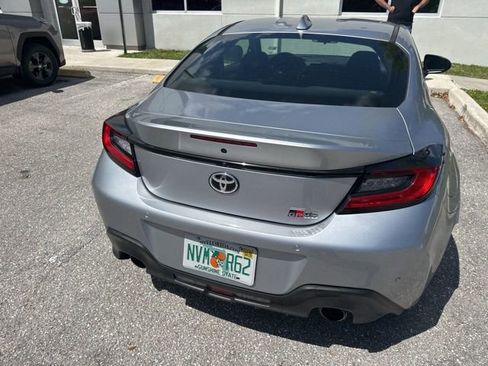 Certified 2022 Toyota GR86 image 10