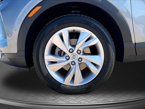 Used 2024 Buick Encore GX Preferred AWD/4WD image 10