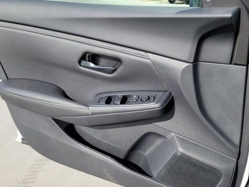 New 2025 Nissan Sentra S image 7