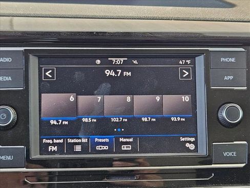 Used 2024 Volkswagen Taos S image 11