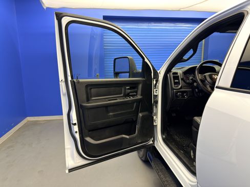 Used 2023 RAM 2500 Tradesman image 10