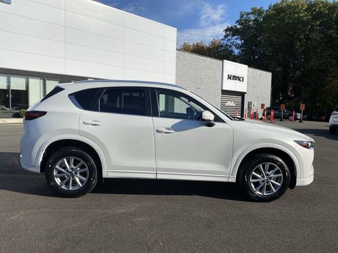 Used 2024 MAZDA CX-5 AWD 2.5 S w/ Select Package image 5