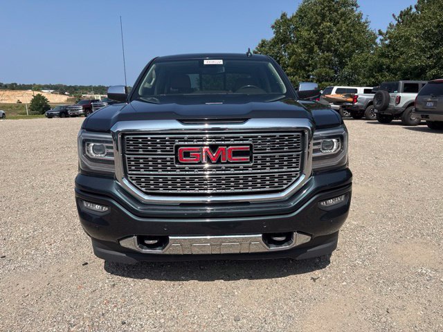 Used 2018 GMC Sierra 1500 Denali w/ Denali Ultimate Package AWD/4WD image 8