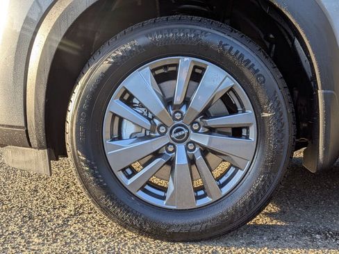 New 2025 Nissan Pathfinder SV w/ Cargo Package image 9