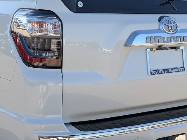Used 2023 Toyota 4Runner Limited AWD/4WD image 8
