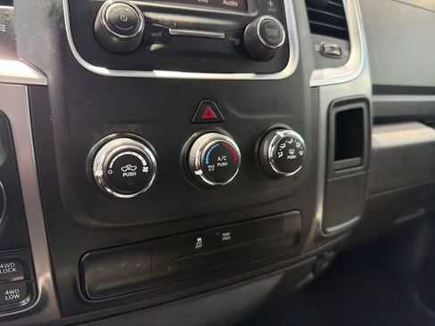 Used 2024 RAM 1500 Classic SLT AWD/4WD image 32